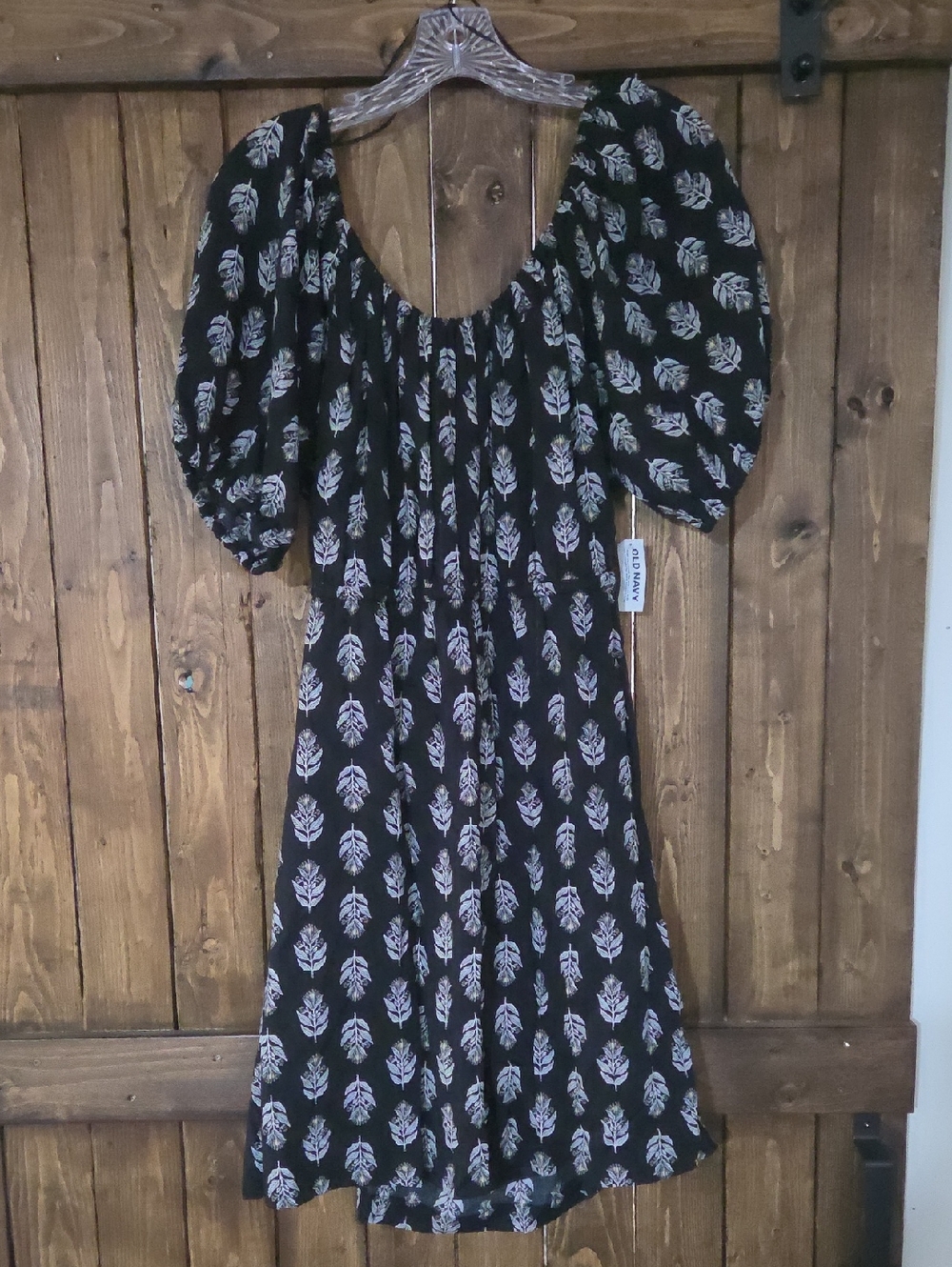 NWT Old Navy Black‎ Midi Dress with White Leaf Print and Puff Sleeves